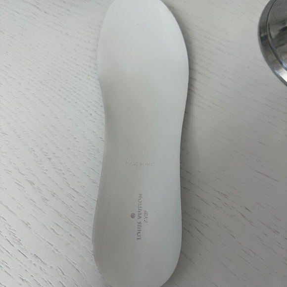 LOUIS VUITTON WOMEN'S LV ARCHLIGHT SNEAKER SIZE 40 AUTHENTIC❤️ - Picture 11 of 16